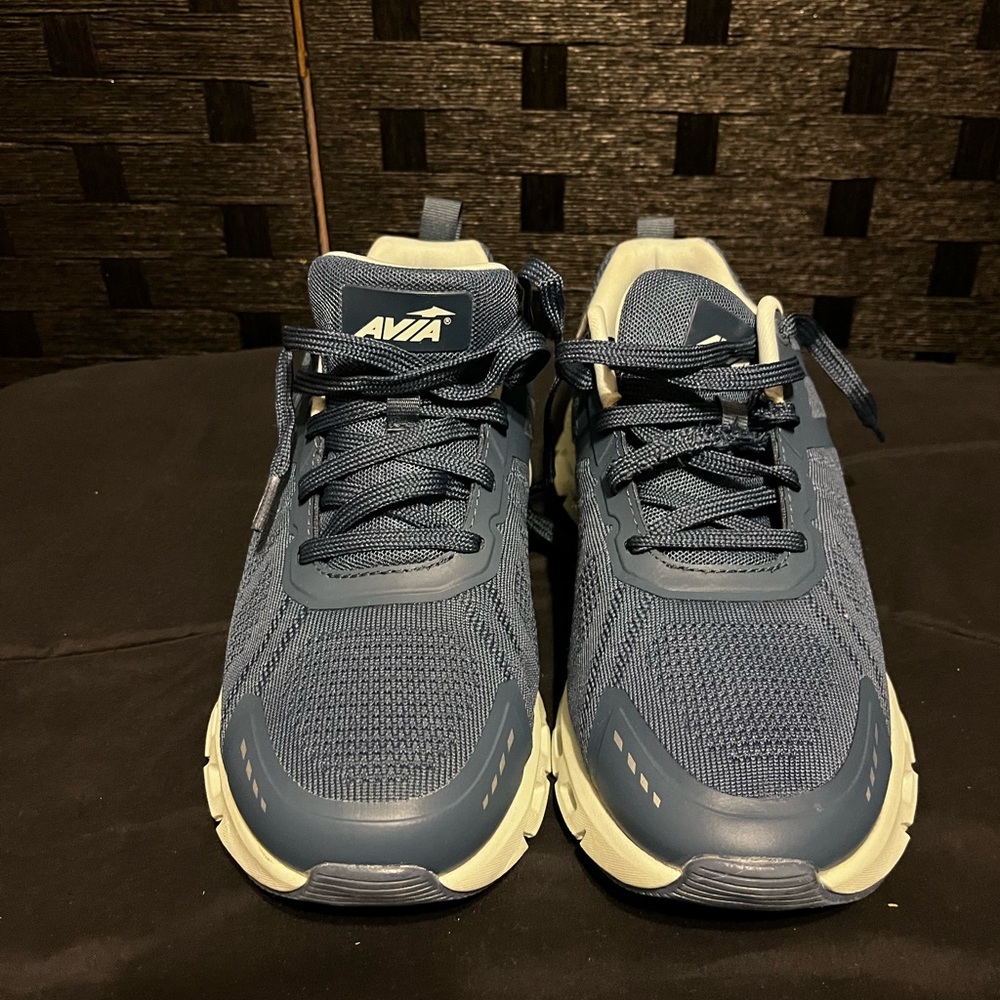 Avia Navy and Cream Running Shoes